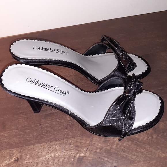 Coldwater creek sandals - Picture 2 of 4